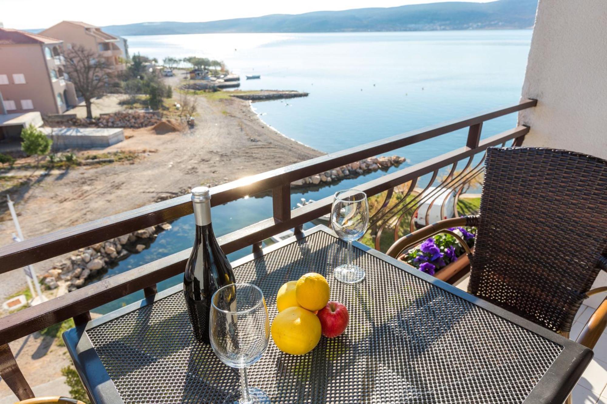 Pansion Croatia Bed & Breakfast Стариград-Пакленица Екстериор снимка