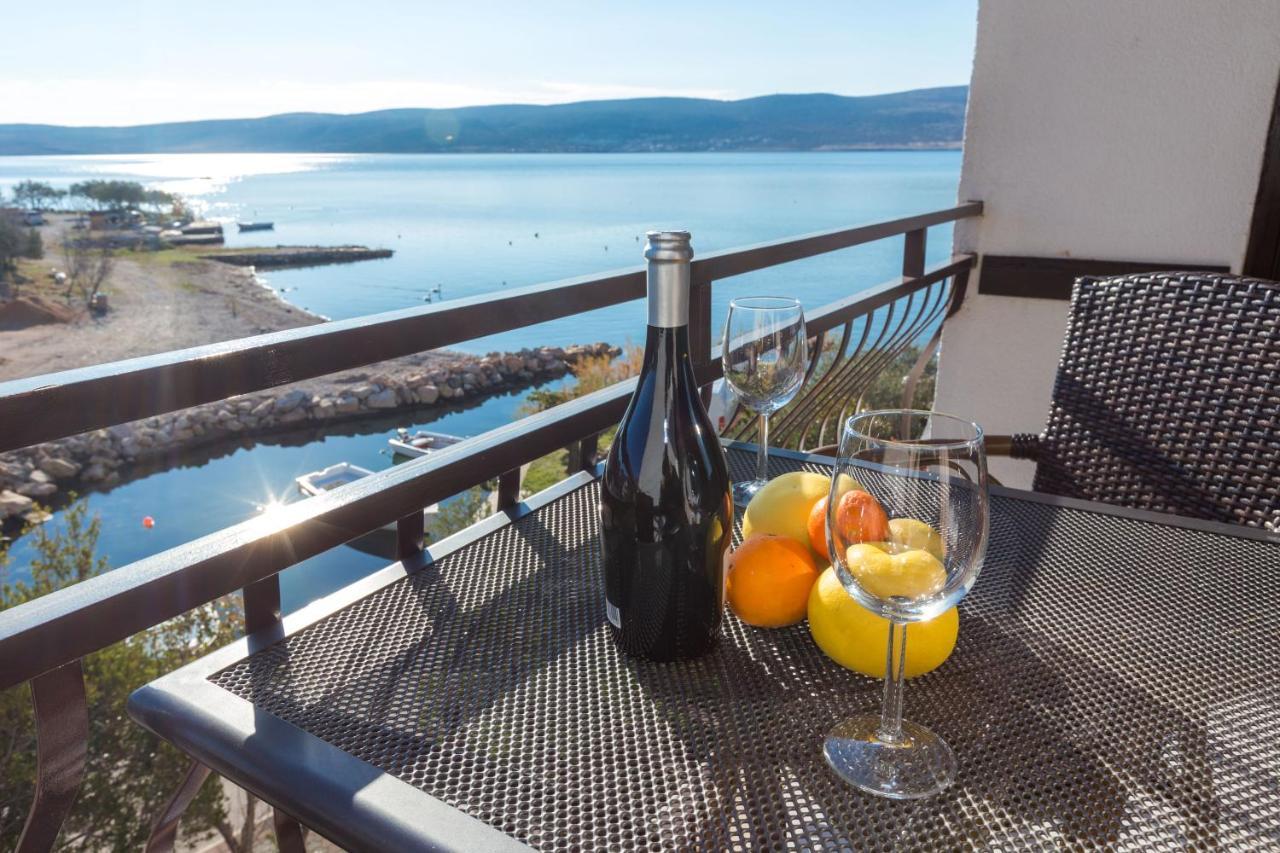 Pansion Croatia Bed & Breakfast Стариград-Пакленица Екстериор снимка