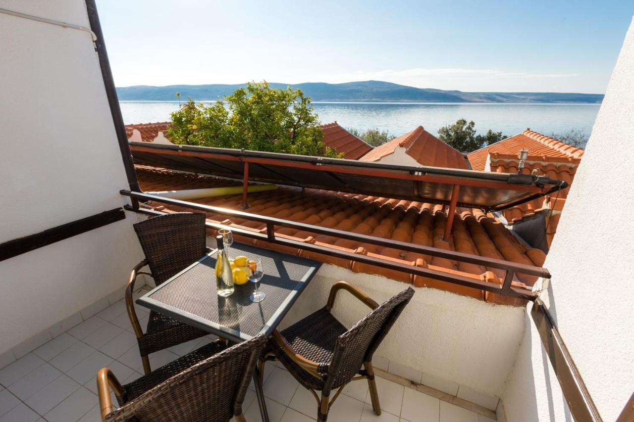 Pansion Croatia Bed & Breakfast Стариград-Пакленица Екстериор снимка
